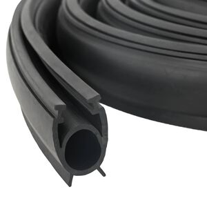 vidaXL Garage Door Seal Black 41 x 33 mm 5.5 m PVC