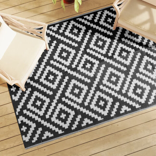 vidaXL Outdoor Carpet ARAKIL White and Black 140x200 cm PP