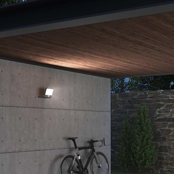 Showing Product Image 4 of 5