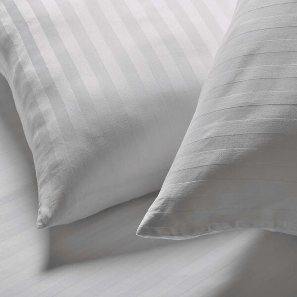 Showing Product Image 3 of 4