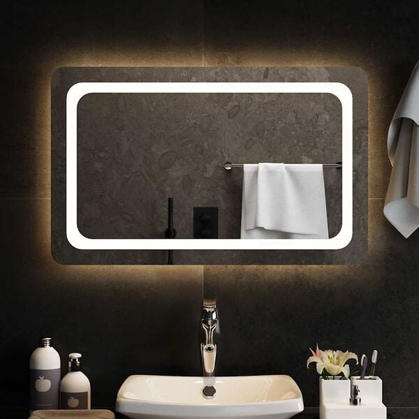 Showing Product Image 2 of 8