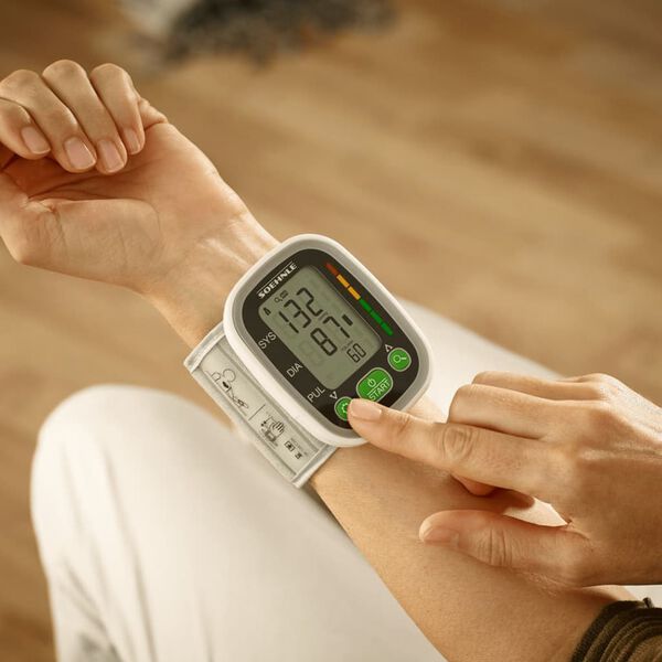 Soehnle Wrist Blood Pressure Monitor Systo Monitor 100