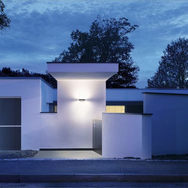 Steinel Designer Sensor-switched Outdoor Light L 810 LED iHF