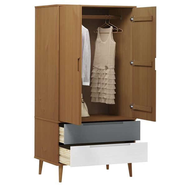 Showing Product Image 3 of 9