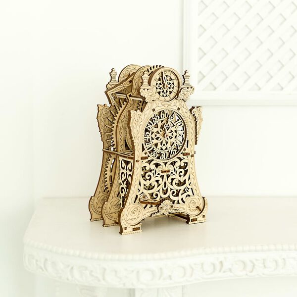 WOODEN CITY Wooden Scale Model Kit Magic Clock