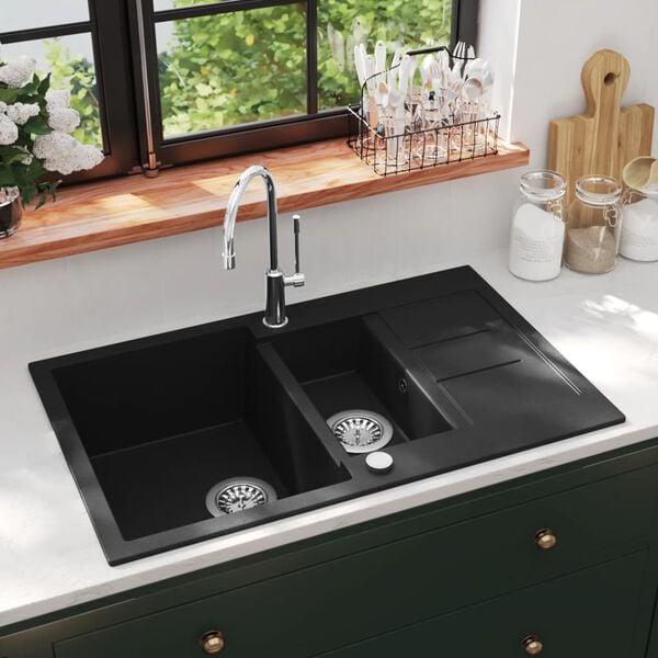 Showing Product Image 2 of 8