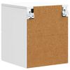 Product Thumbnail Image 6 of 9