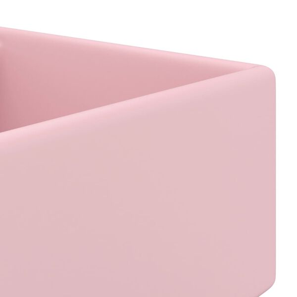 Showing Product Image 4 of 6