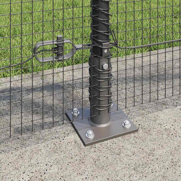 Showing Product Image 4 of 18