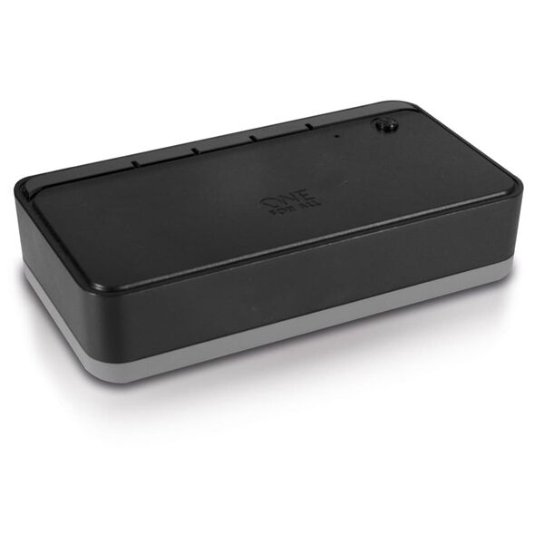 One For All 4 Way TV Signal Booster 15.4x9x3.7 cm Black