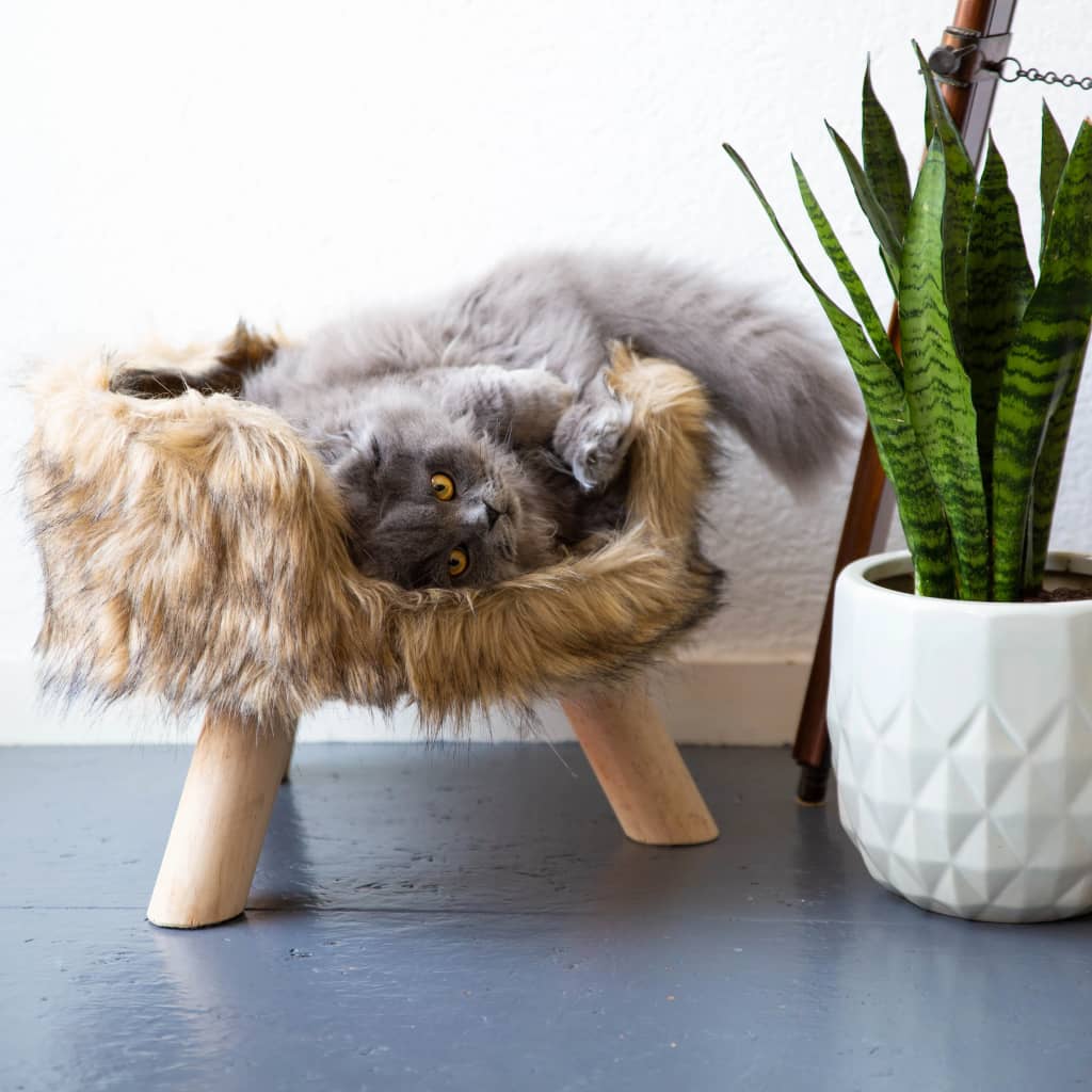 DISTRICT70 Plush Cat Bed NORDIC Mocca